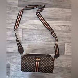 Gucci Wanna Be Crossbody